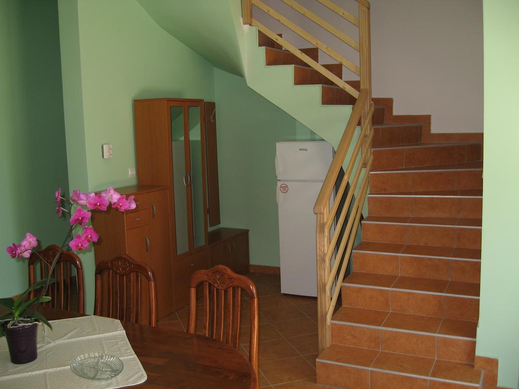 Apartments - Turisticna Kmetija Vrbnjak Ljutomer Room photo